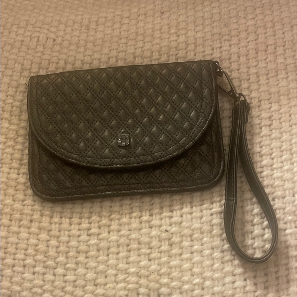Vince Camuto Black Quilted Wristlet Clutch